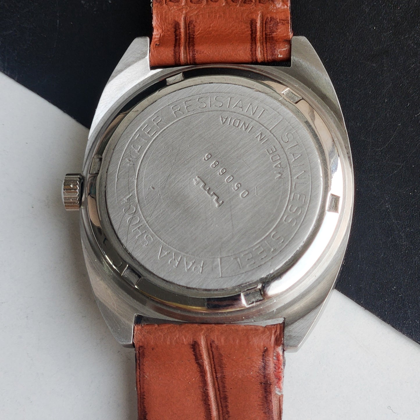 Vintage Original HMT Vijay Hand Winding 17 Jewels Golden Face Brown Leather Strap Men's Wrist Watch F98