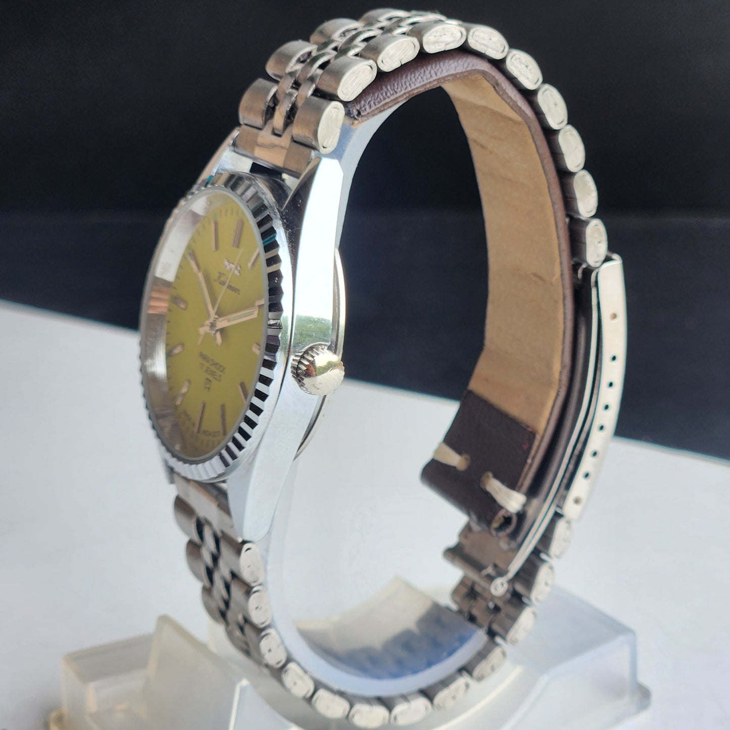 Vintage HMT Kohinoor Hand Winding 17 Jewels Yellow Face Fluted Bezel Jubilee Bracelet Men's Wrist Watch G14
