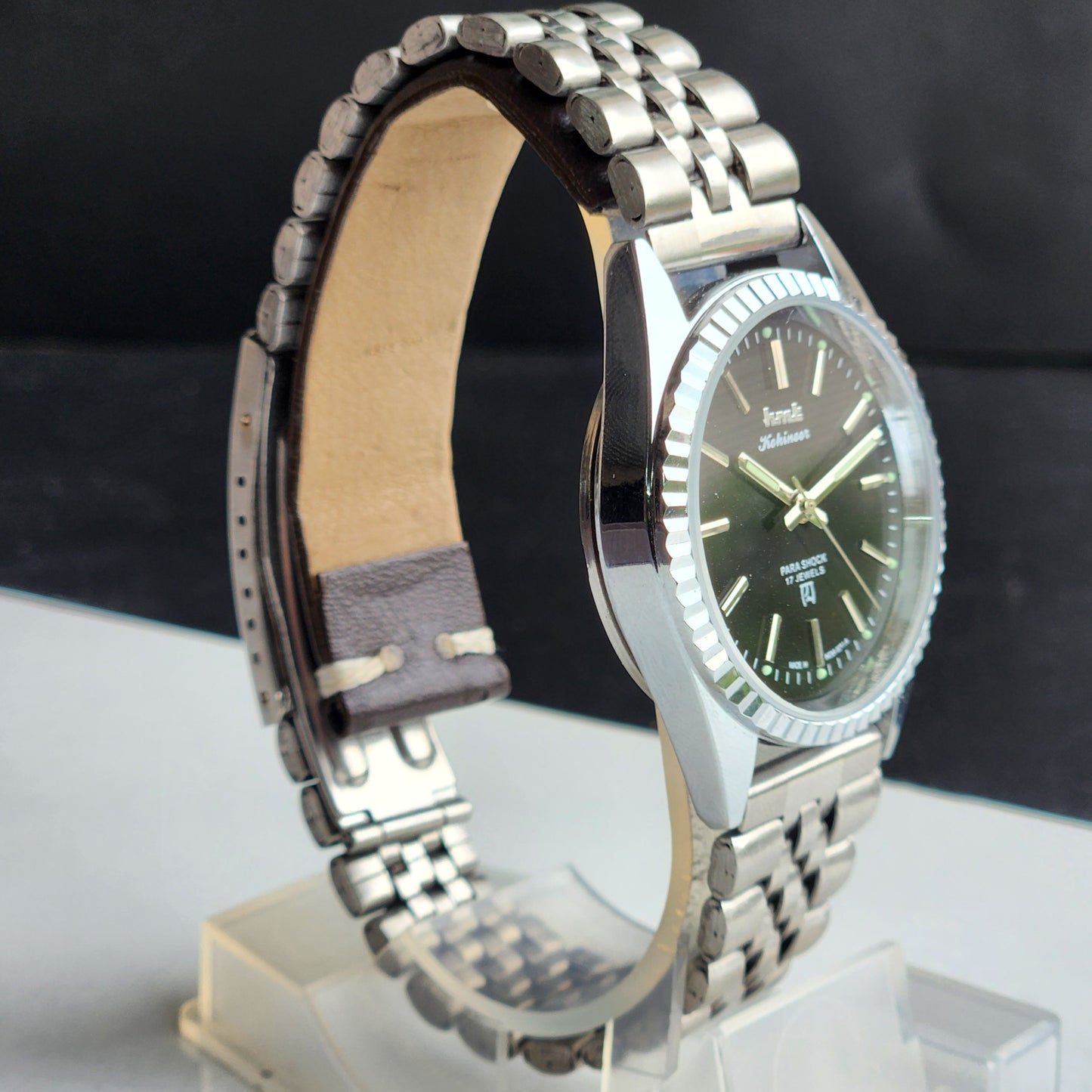 Vintage HMT Kohinoor Hand Winding 17 Jewels Black Face Fluted Bezel Jubilee Bracelet Men's Wrist Watch G17