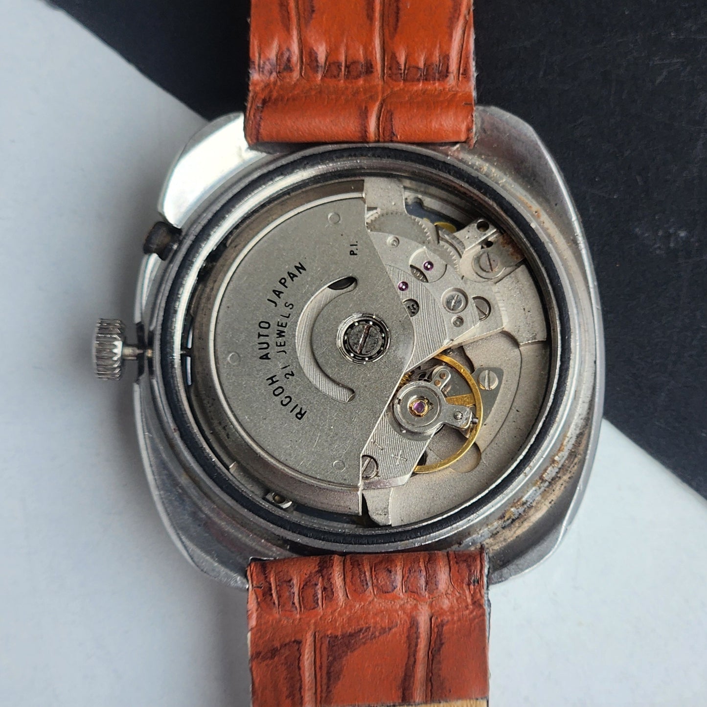 Vintage Original Ricoh R31 Golden Face Automatic 21 Jewels Brown Croco Leather Strap Men's Wrist Watch G29