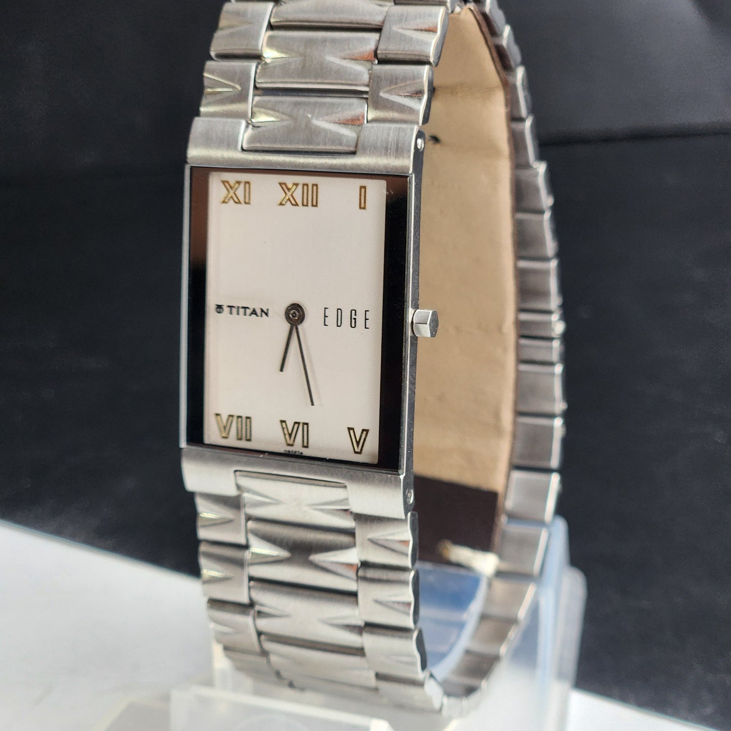 Original TITAN EDGE 1296SBB31 Rectangular White Face 23MM Case Men's Watch G88