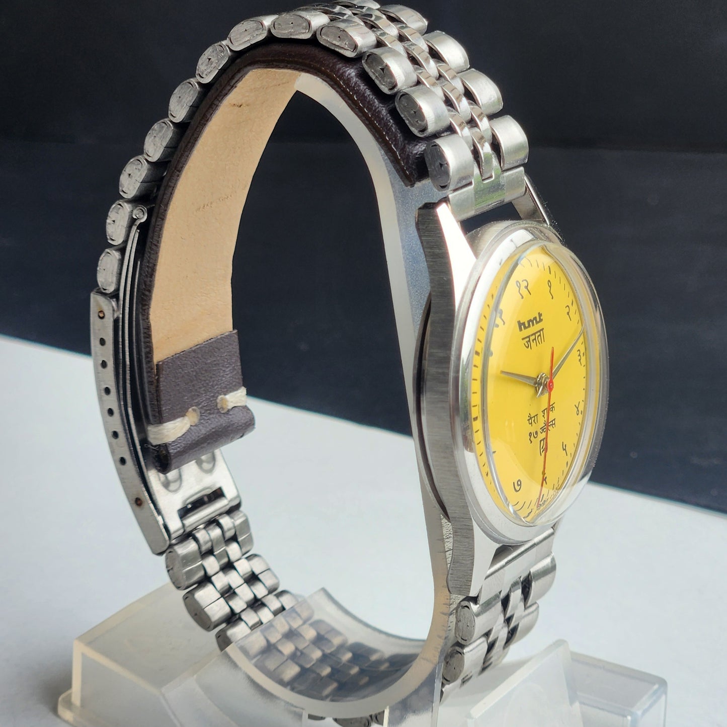 Vintage MOD HMT Janata Devanagari Hand Winding 17 Jewels Yellow Face 35MM Silver Case Exhibition Back Men's Wrist Watch G47