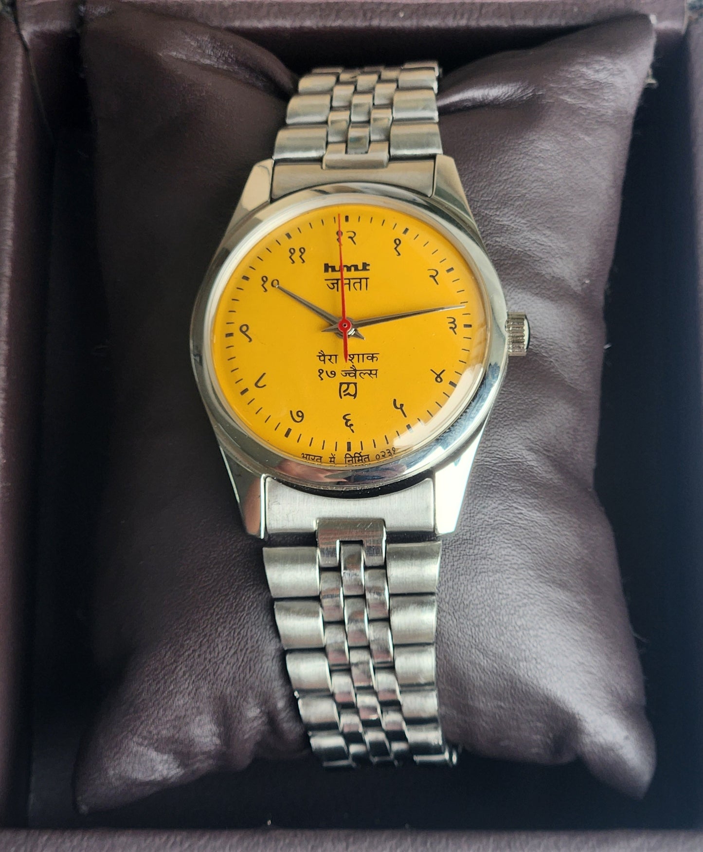 Vintage HMT Janata Devanagari Hand Winding 17 Jewels Yellow Face 35MM Silver Case Exhibition Back Men's Wrist Watch G55