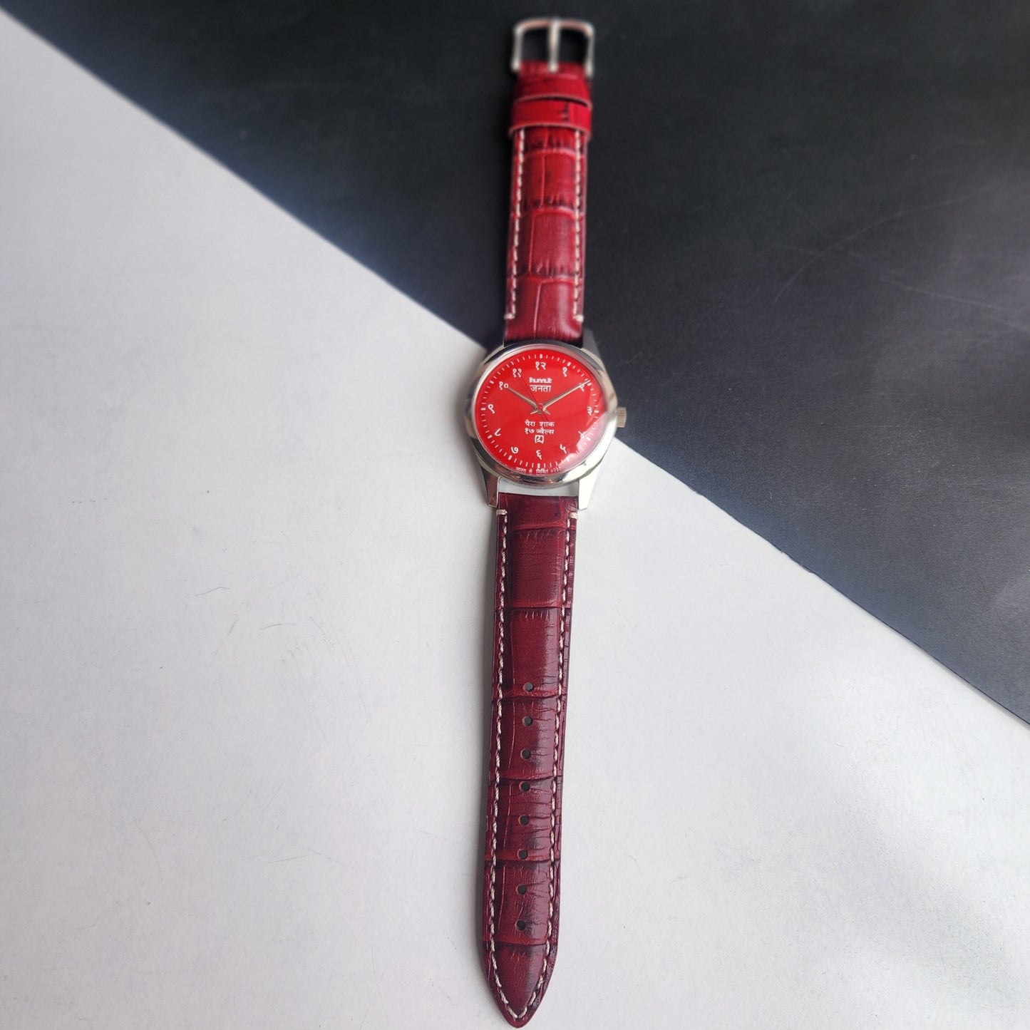 Vintage HMT Janata Devanagari Hand Winding 17 Jewels Red Face 35MM Silver Case Red Leather Strap Men's Wrist Watch G63