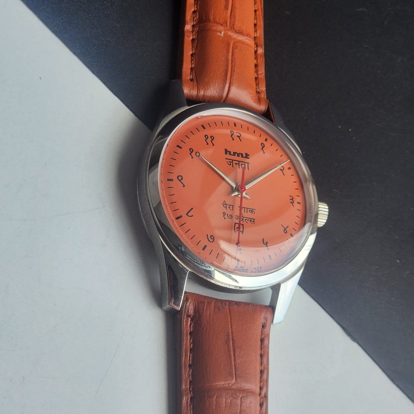 Vintage HMT Janata Devanagari Hand Winding 17 Jewels Peach Face 35MM Silver Case Brown Leather Strap Men's Wrist Watch G68