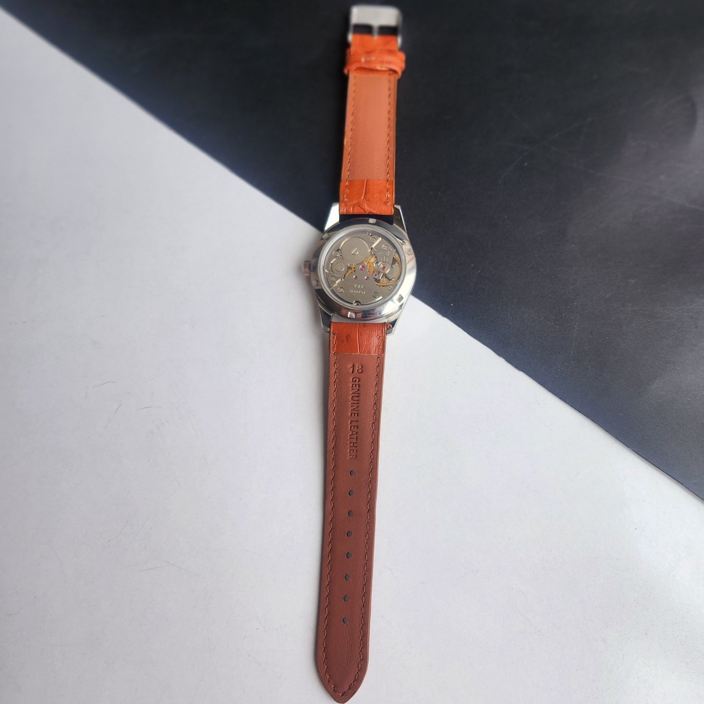 Vintage HMT Janata Devanagari Hand Winding 17 Jewels Peach Face 35MM Silver Case Brown Leather Strap Men's Wrist Watch G68