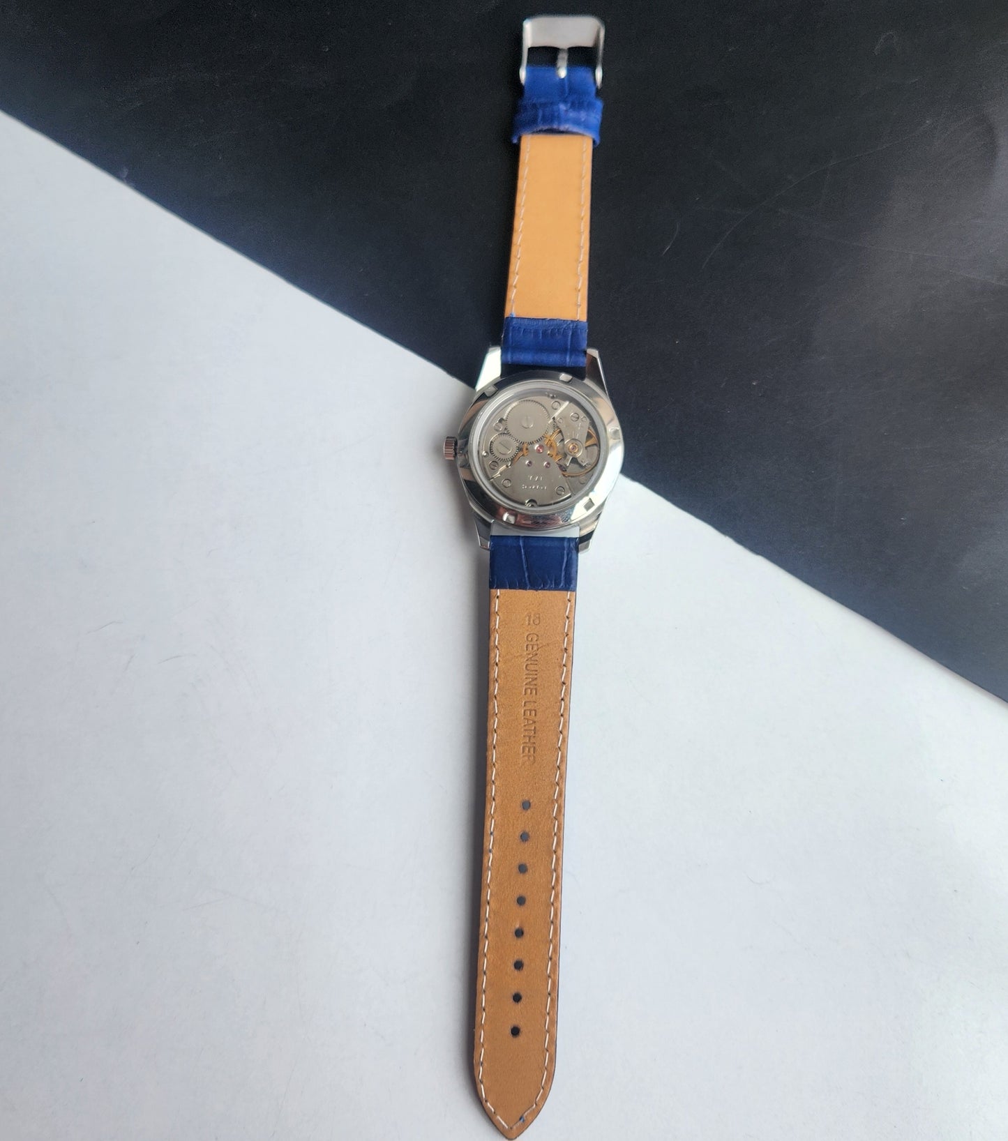 Vintage MOD HMT Janata Urdu/Arabic Hand Winding 17 Jewels Blue Face 35MM Silver Case Blue Leather Strap Men's Wrist Watch G74