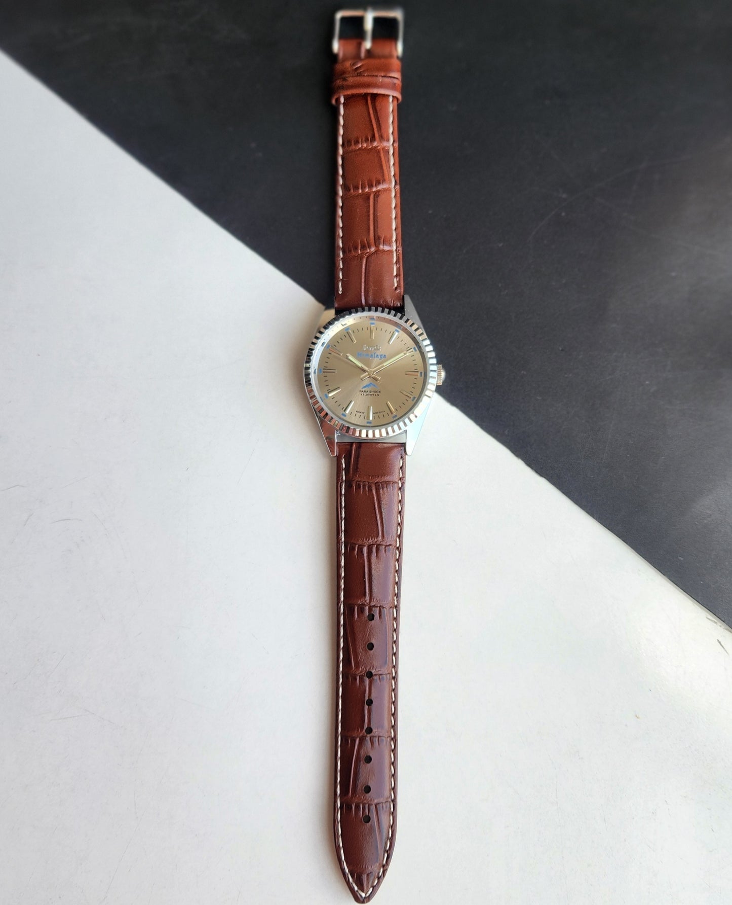 Vintage HMT Himalaya Hand Winding 17 Jewels Silver Face 35mm Silver Case With Fluted Bezel Brown Leather Strap Men's Wrist Watch G78