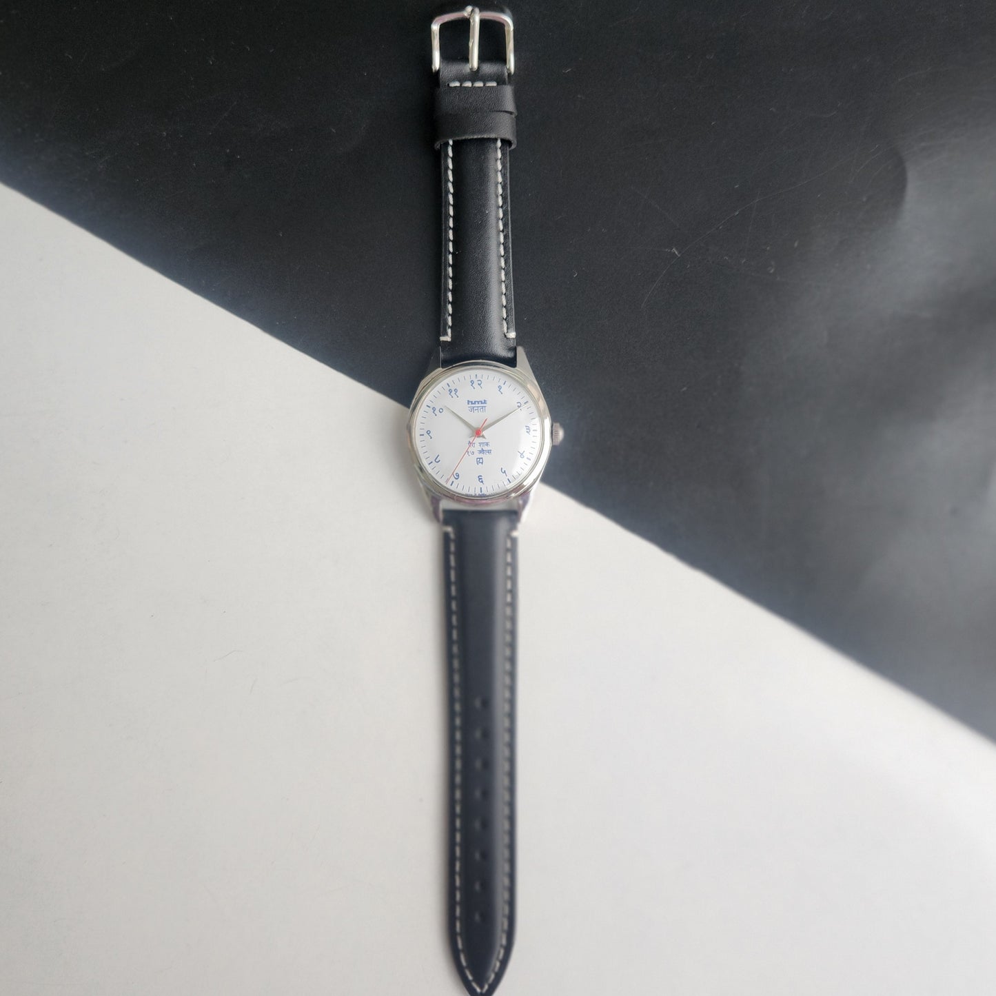 Vintage HMT Janata Devanagari Hand Winding 17 Jewels White Face 35mm Silver Case Black Leather Strap Men's Wrist Watch G81