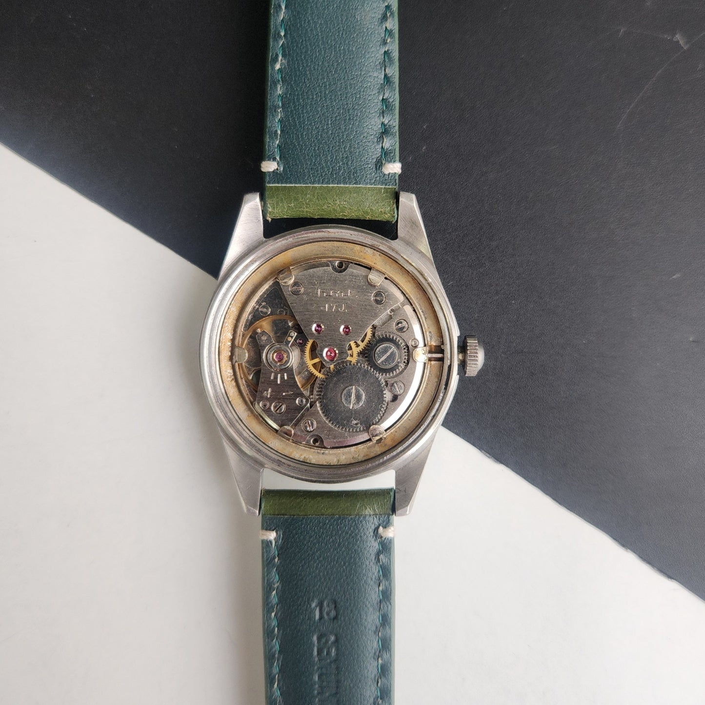 Vintage HMT Janata Devanagari Hand Winding 17 Jewels Green Face 35mm Silver Case Green Leather Strap Men's Wrist Watch G82