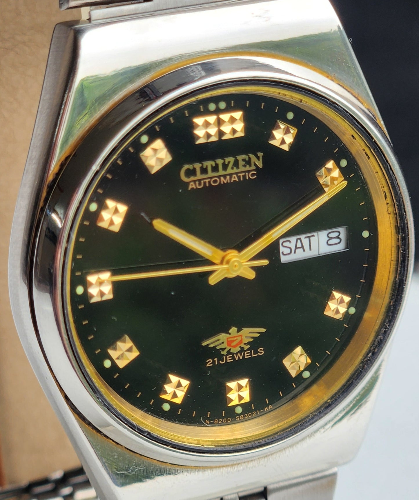 Vintage 1980 Original Citizen Automatic 8200 Black Face 21 Jewels Day-Date Japanese Men's Wrist Watch ET01