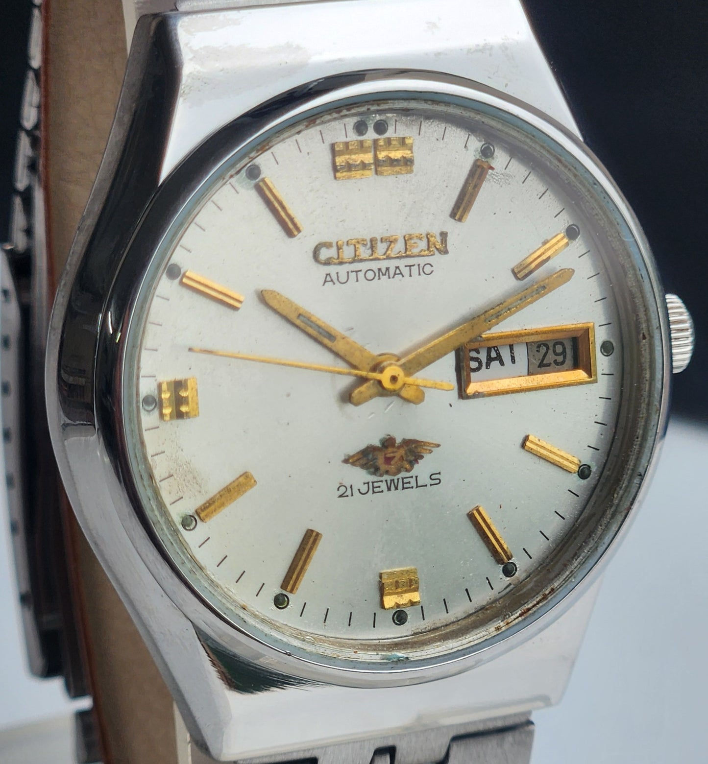 Vintage 1991 Original Citizen Automatic 8200 Silver Face 21 Jewels Day-Date Japanese Men's Wrist Watch ET03