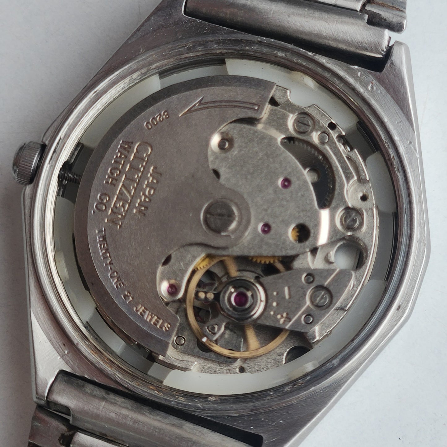 Vintage 1986 Original Citizen Automatic 8200 Grey Face 21 Jewels Day-Date Japanese Men's Wrist Watch ET04