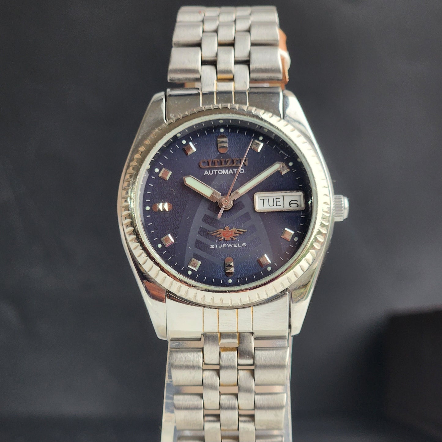 Vintage 1983 Original Citizen Automatic 8200 Blue Face 21 Jewels Day-Date Japanese Men's Wrist Watch ET05