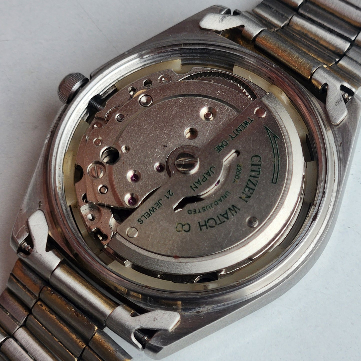 Vintage 1986 Original Citizen Automatic 8200 Grey Face 21 Jewels Day-Date Japanese Men's Wrist Watch ET07