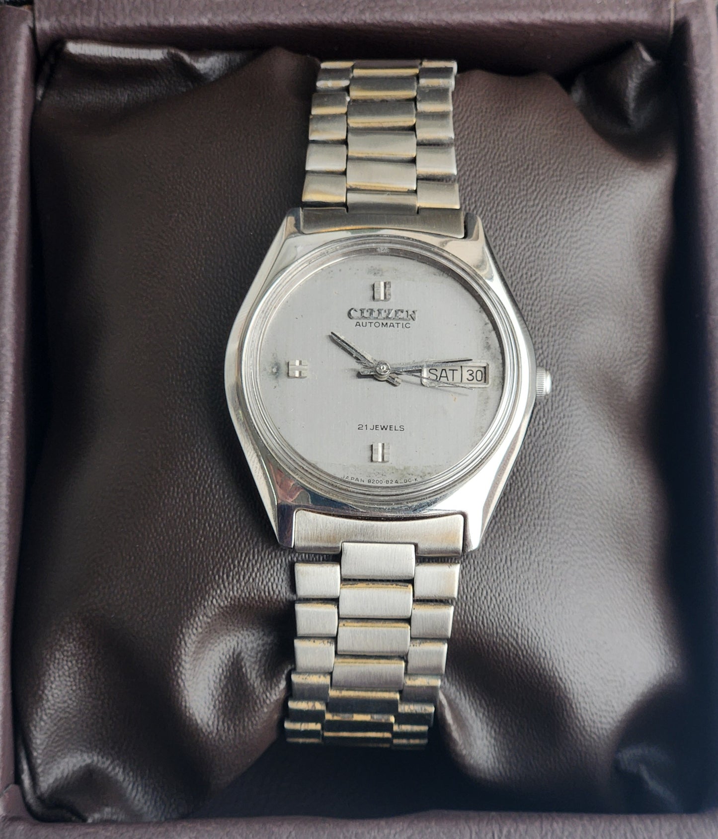 Vintage 1986 Original Citizen Automatic 8200 Grey Face 21 Jewels Day-Date Japanese Men's Wrist Watch ET07