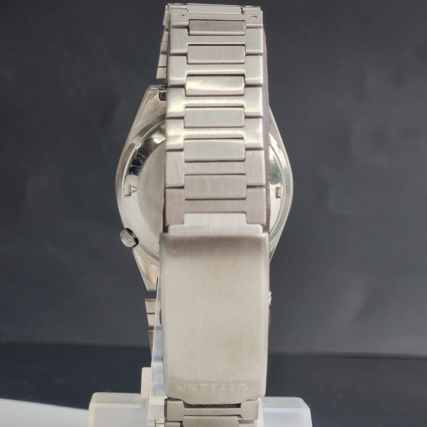 Vintage 1989 Original Citizen Automatic 8200 Black Face 21 Jewels Day-Date Japanese Men's Wrist Watch ET13
