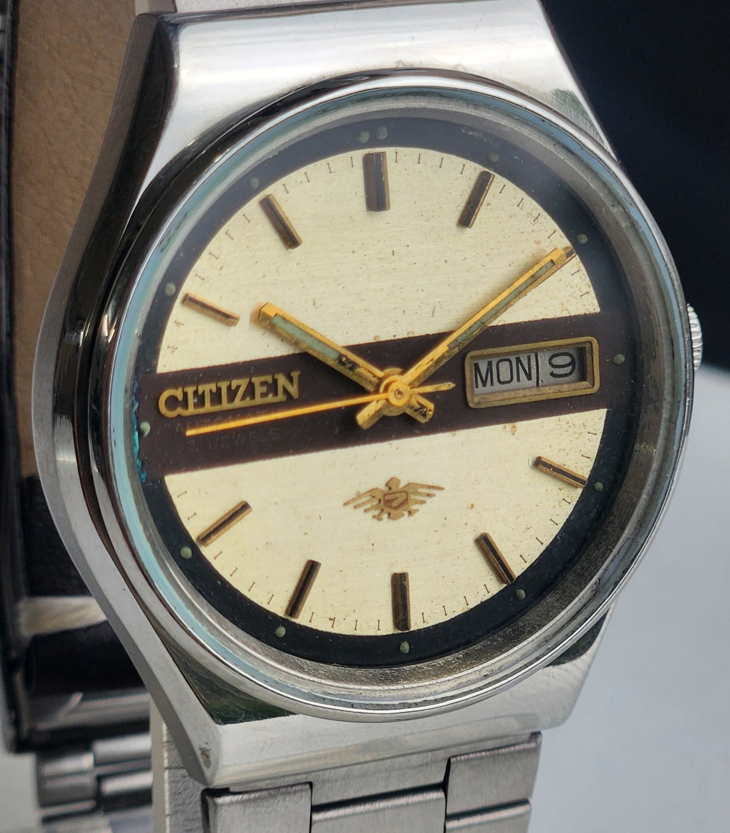 Vintage 1990 Original Citizen Automatic 8200 Golden Face 21 Jewels Day-Date Japanese Men's Wrist Watch ET14