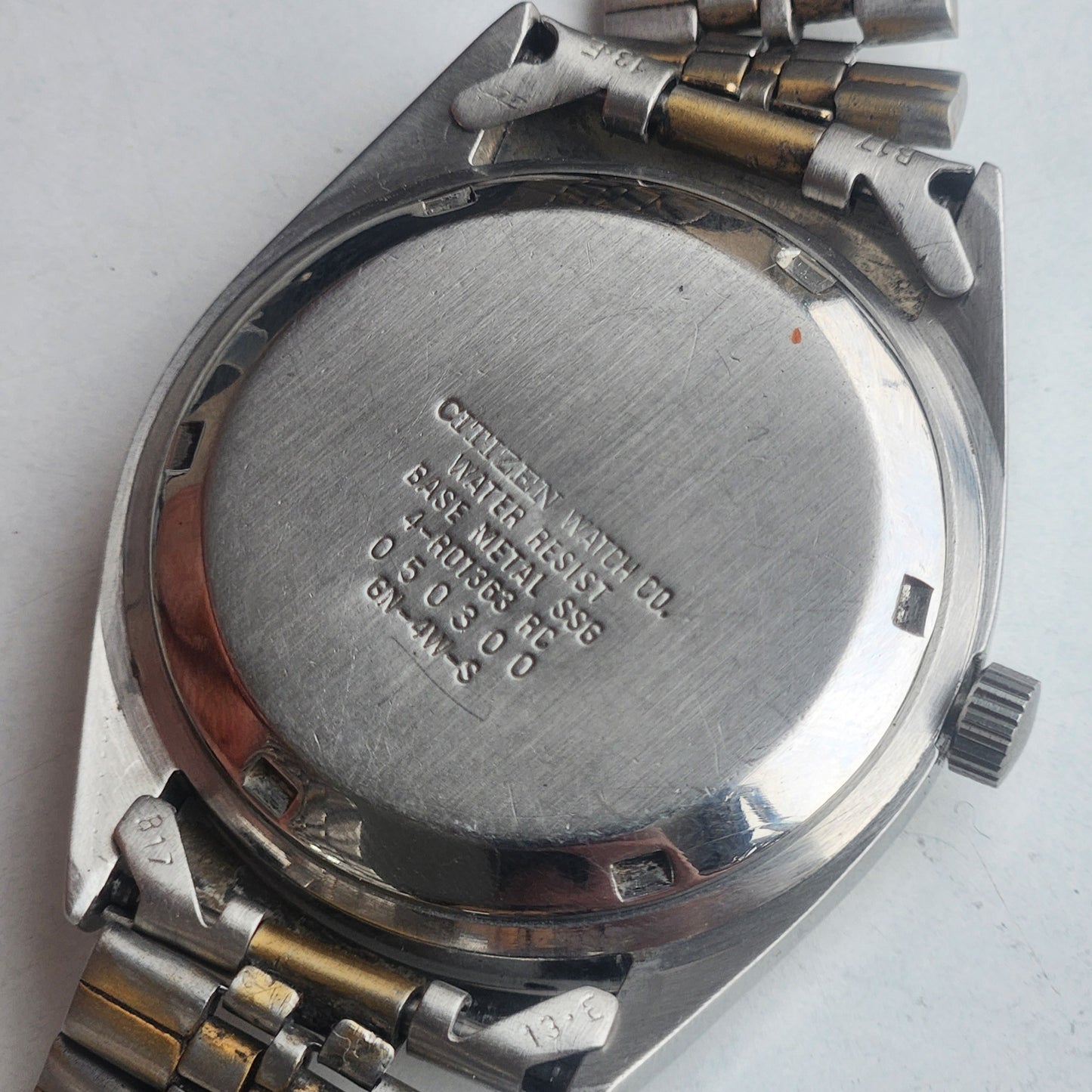 Vintage 1980 Original Citizen Automatic 8200 Grey Face 21 Jewels Day-Date Japanese Men's Wrist Watch ET15