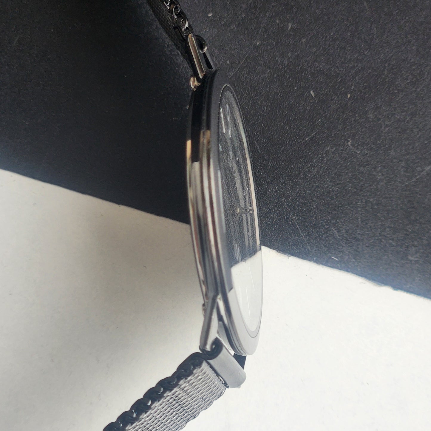 Original TITAN EDGE 679YAG31 Round Black Face 33MM Case Men's Watch G89