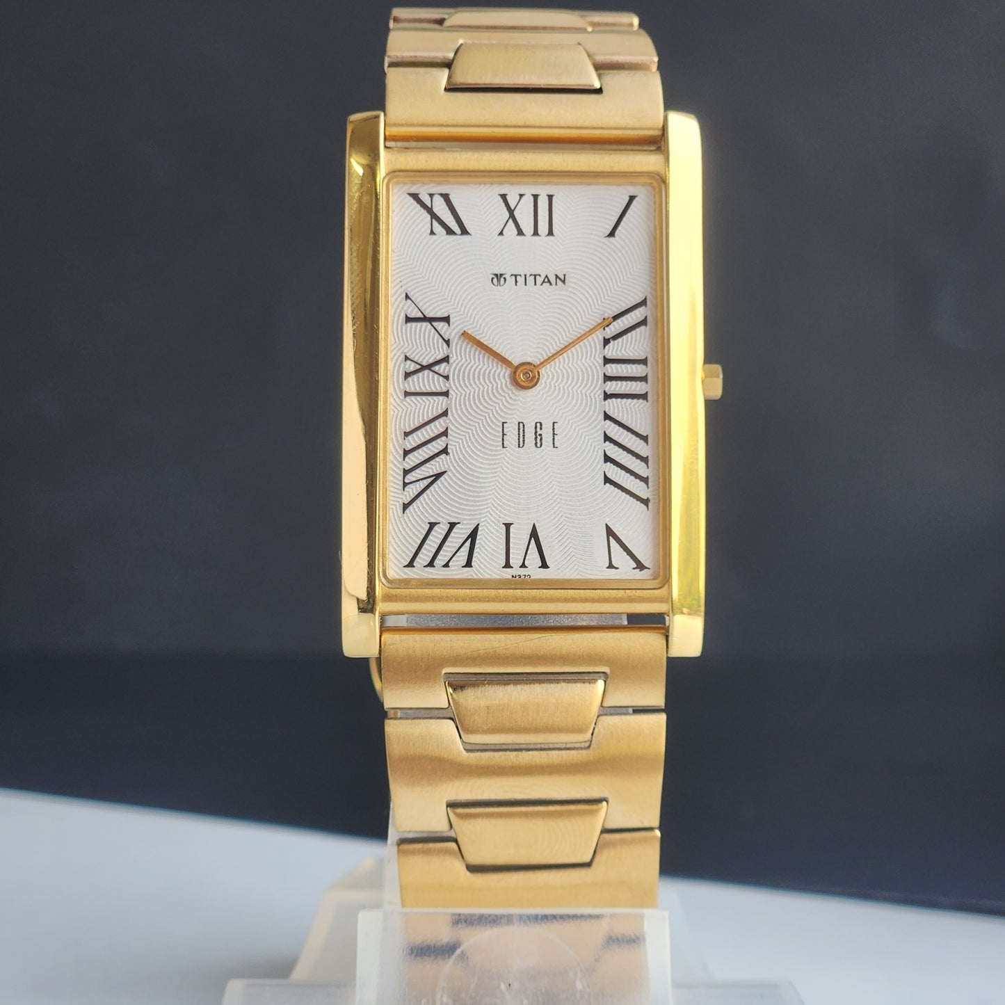 Original TITAN EDGE 1514YAA Rectangular White Face 28MM Case Men's Watch G99