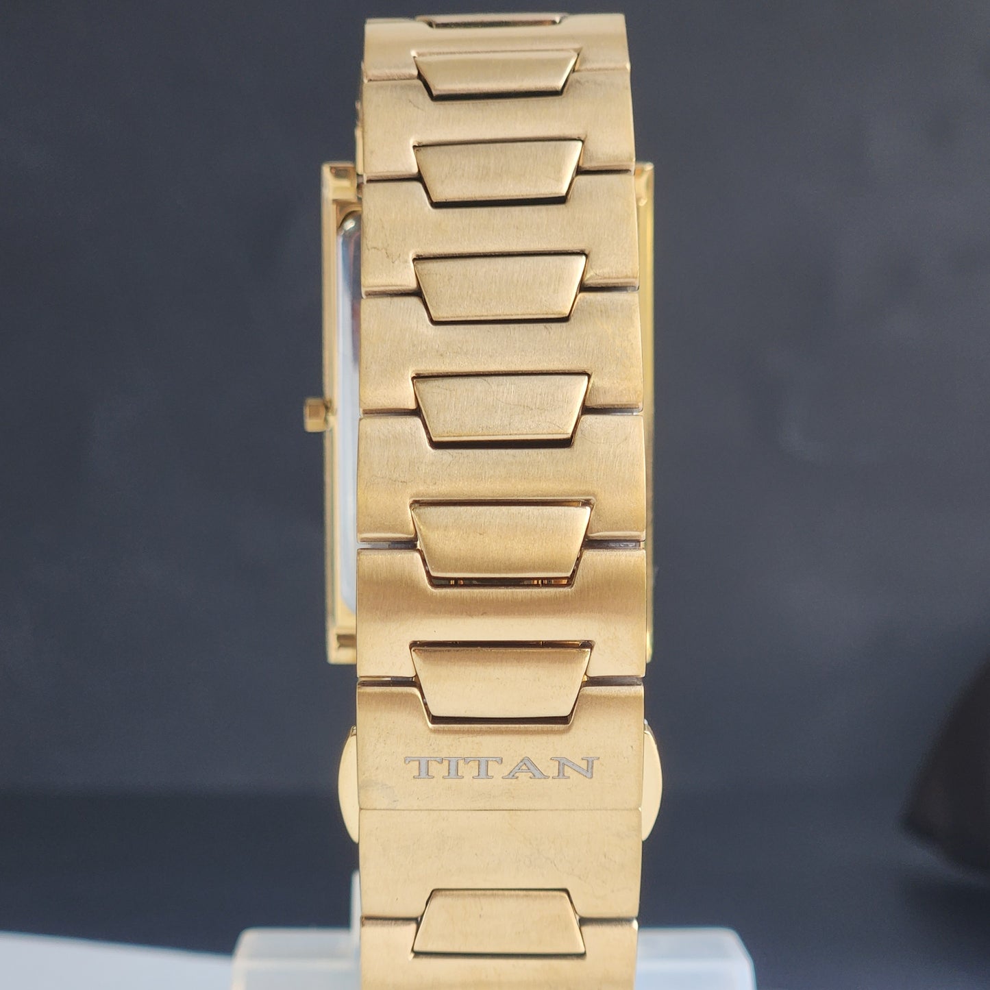 Original TITAN EDGE 1514YAA Rectangular White Face 28MM Case Men's Watch G99