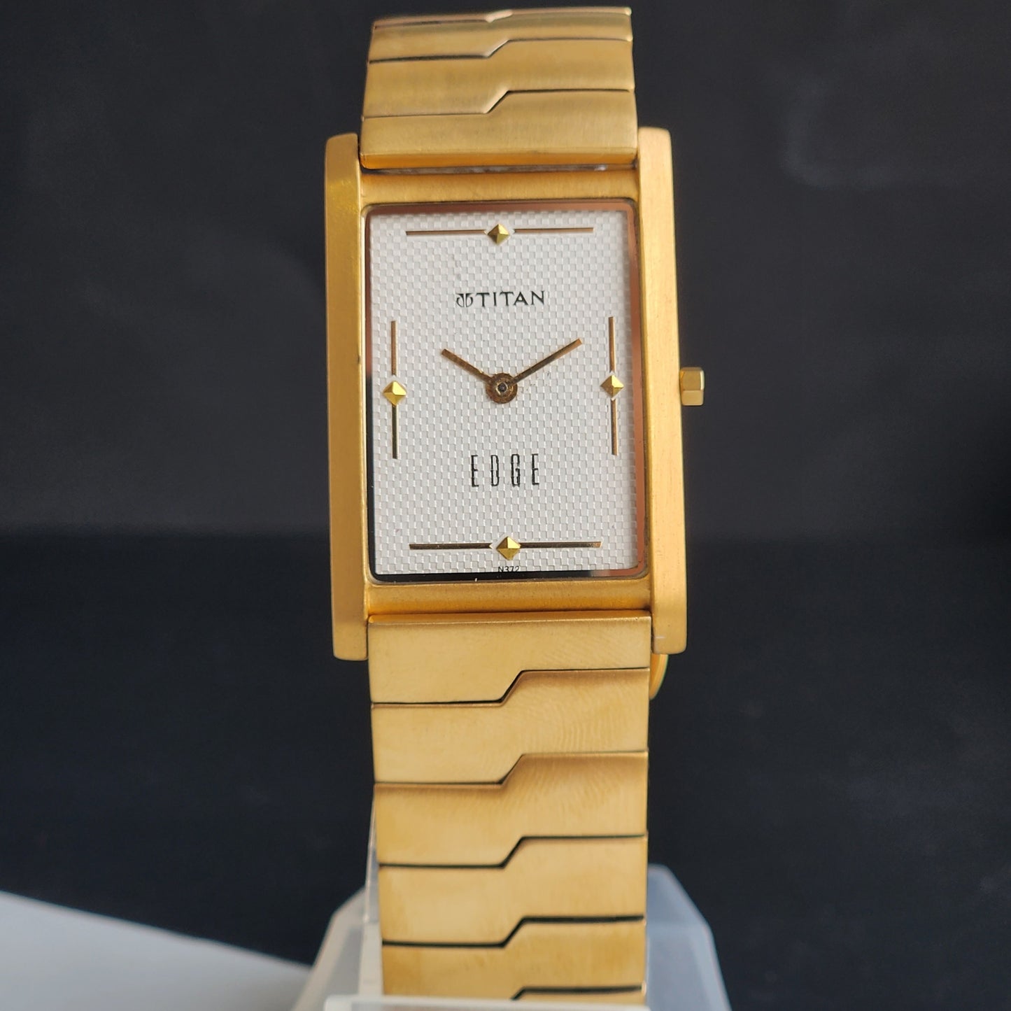 Original TITAN EDGE 1043YCA Rectangular White Face 25MM Case Men's Watch H05