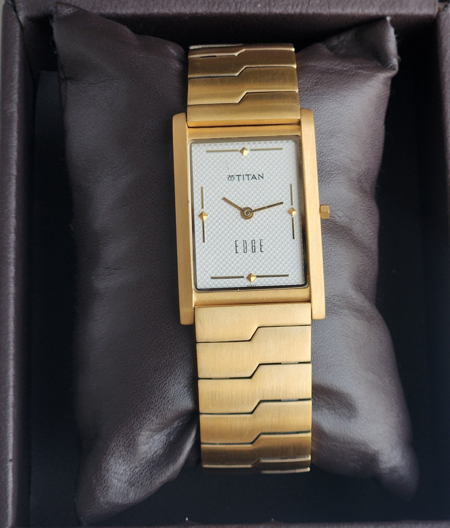 Original TITAN EDGE 1043YCA Rectangular White Face 25MM Case Men's Watch H05