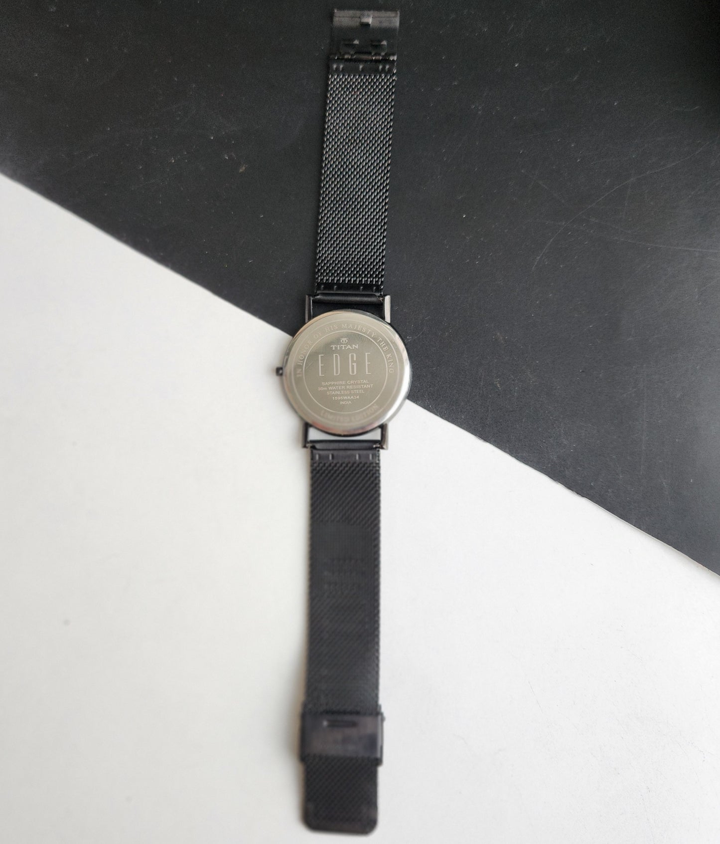 Original TITAN EDGE 1595WAA34 Round Golden Face 38MM Case Men's Watch G97