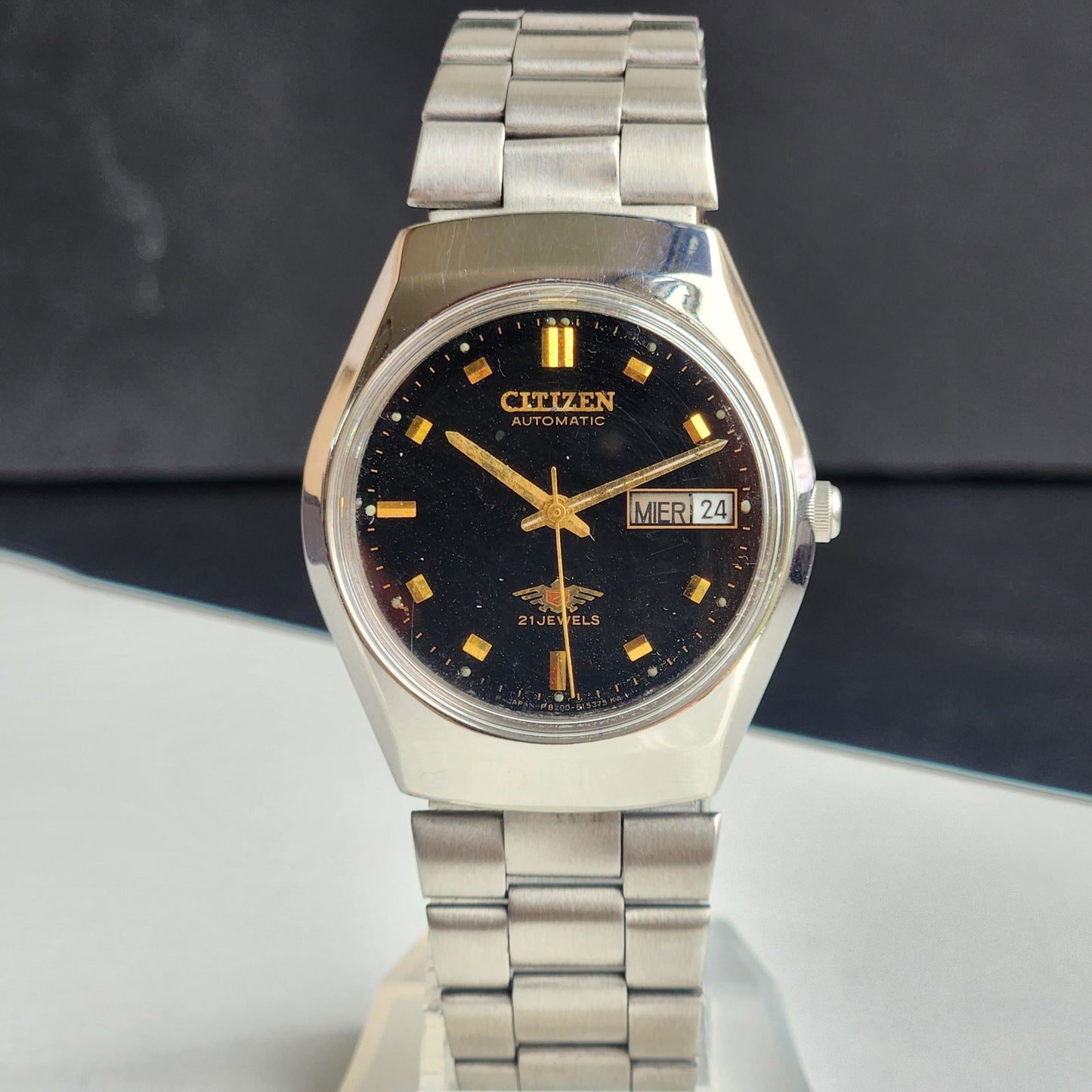 Vintage 1996 Original Citizen Automatic 8200 Black Face 21 Jewels Day-Date Japanese Men's Wrist Watch ET25