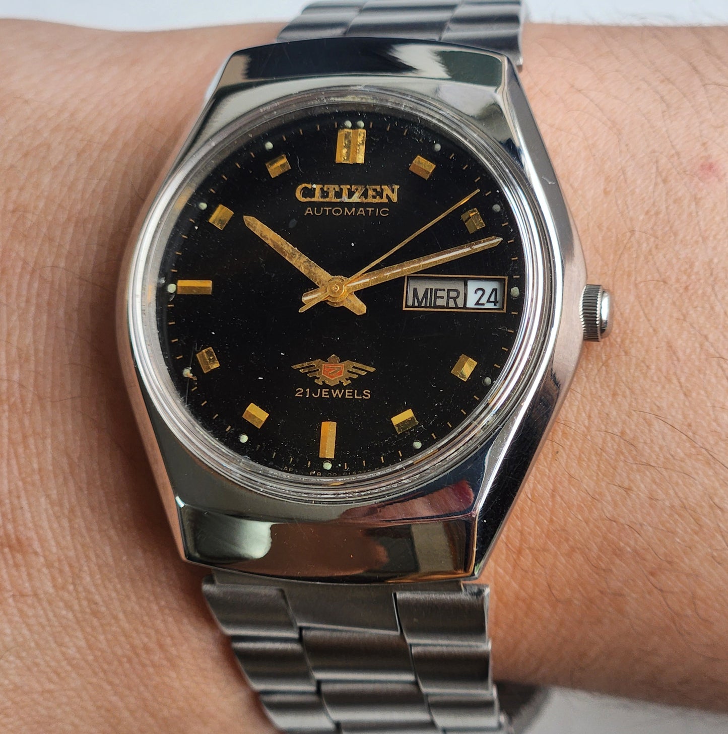 Vintage 1996 Original Citizen Automatic 8200 Black Face 21 Jewels Day-Date Japanese Men's Wrist Watch ET25