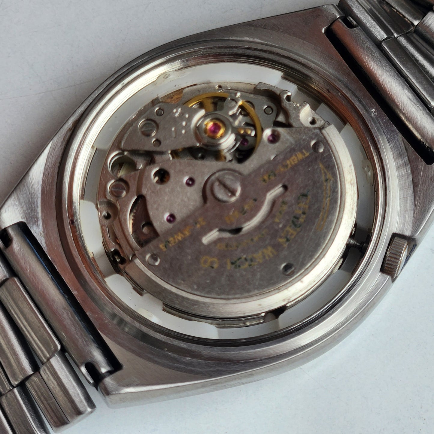 Vintage 1987 Original Citizen Automatic 8200 White Face 21 Jewels Day-Date Japanese Men's Wrist Watch ET26