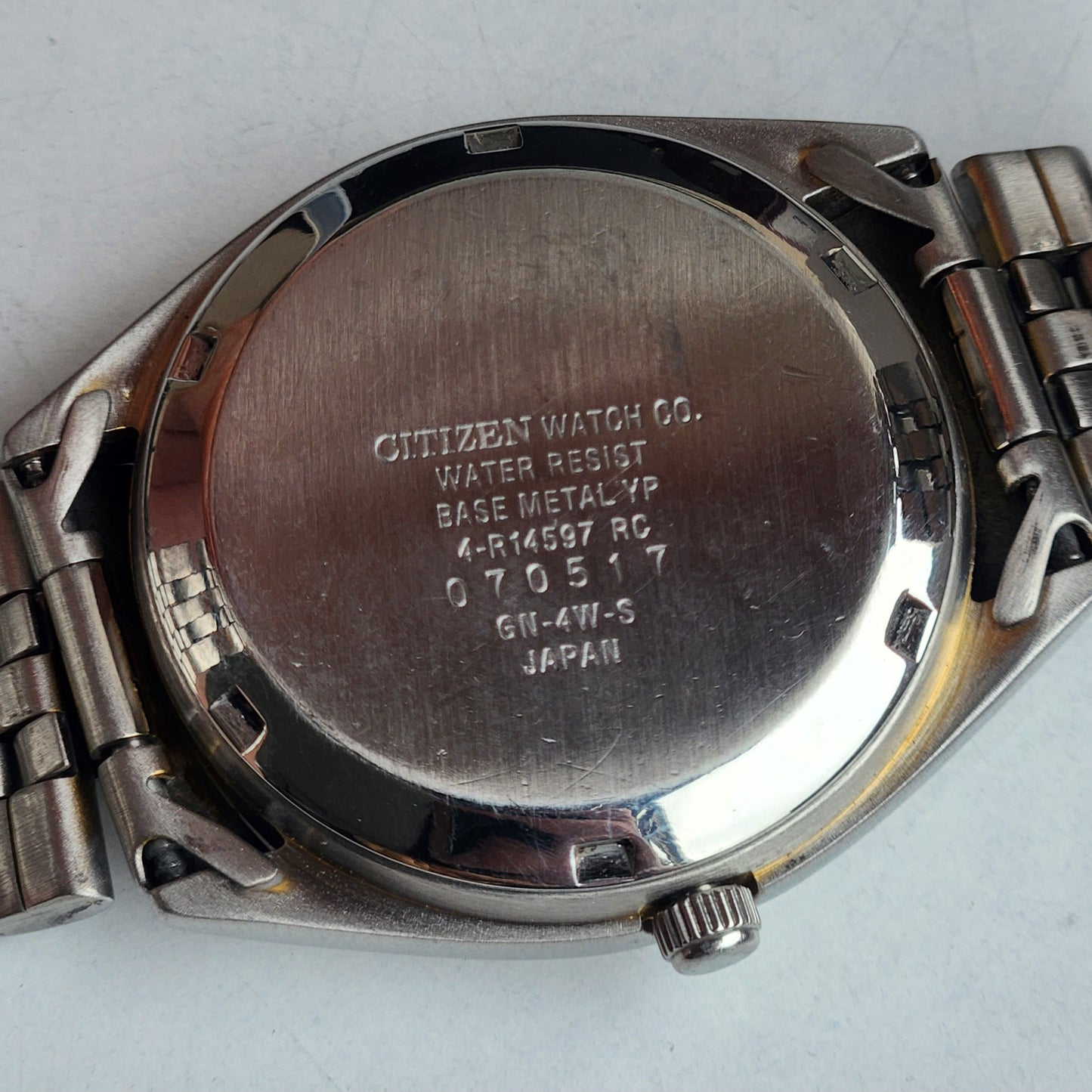 Vintage 1990 Original Citizen Automatic 8200 White Face 21 Jewels Day-Date Japanese Men's Wrist Watch ET28