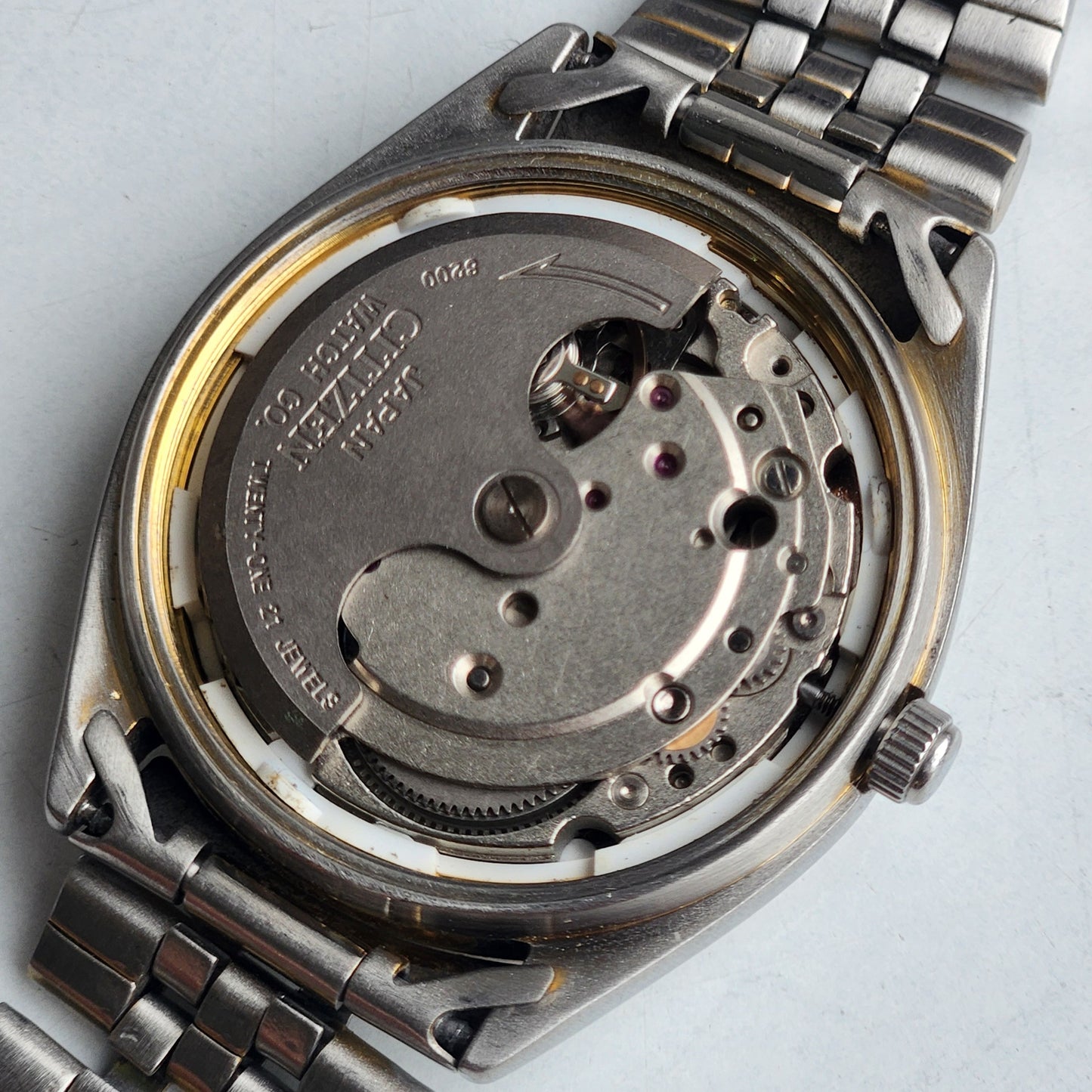 Vintage 1990 Original Citizen Automatic 8200 White Face 21 Jewels Day-Date Japanese Men's Wrist Watch ET28