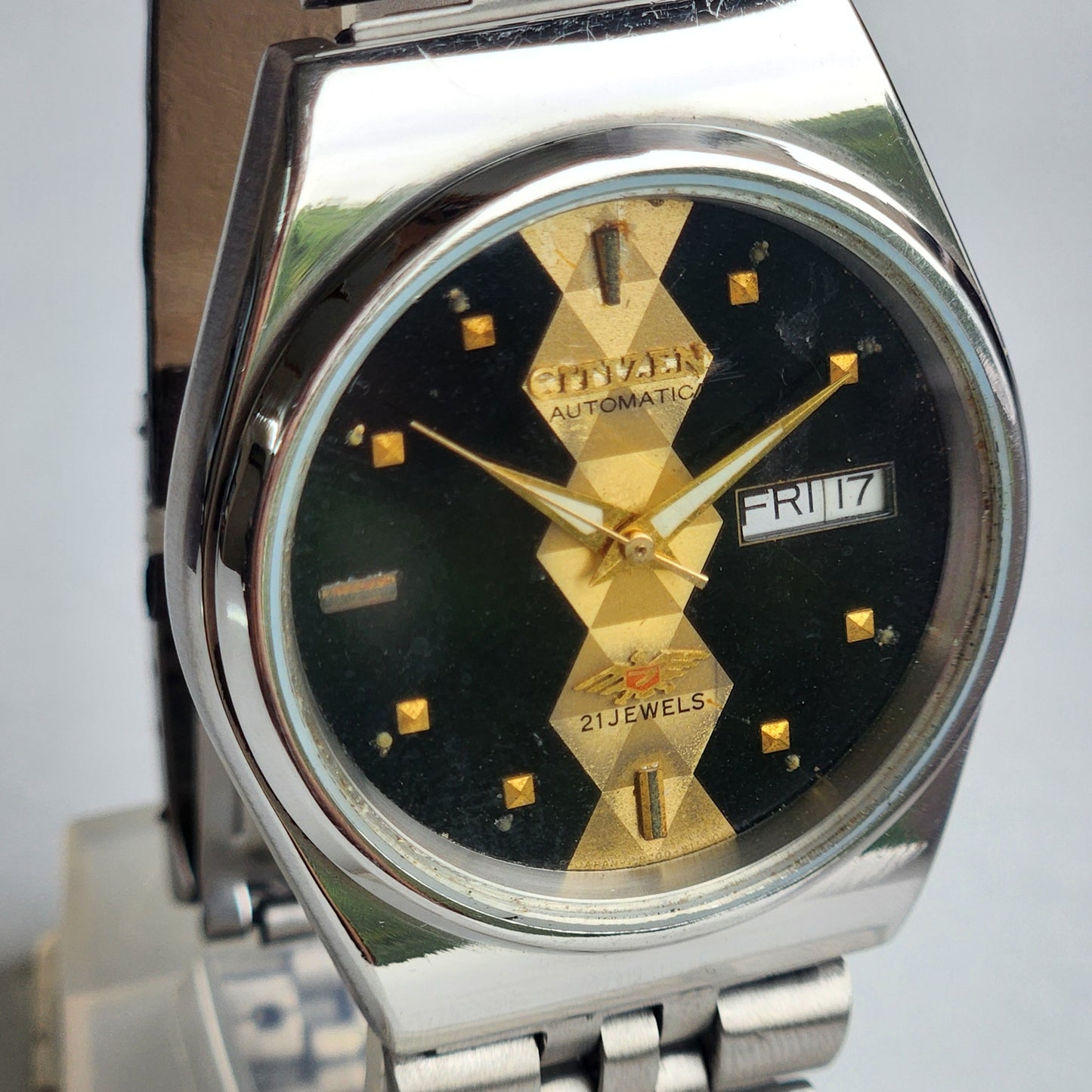Vintage 1981 Original Citizen Automatic 8200 Black Face 21 Jewels Day-Date Japanese Men's Wrist Watch ET29