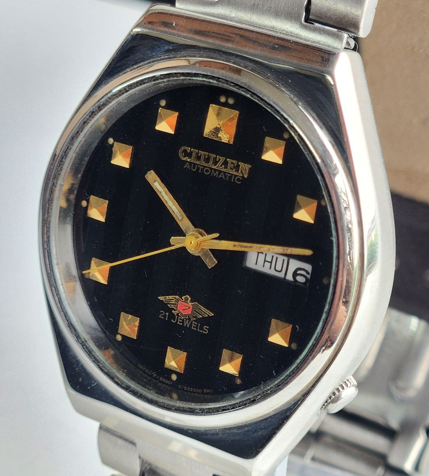 Vintage 1995 Original Citizen Automatic 8200 Black Face 21 Jewels Day-Date Japanese Men's Wrist Watch ET30
