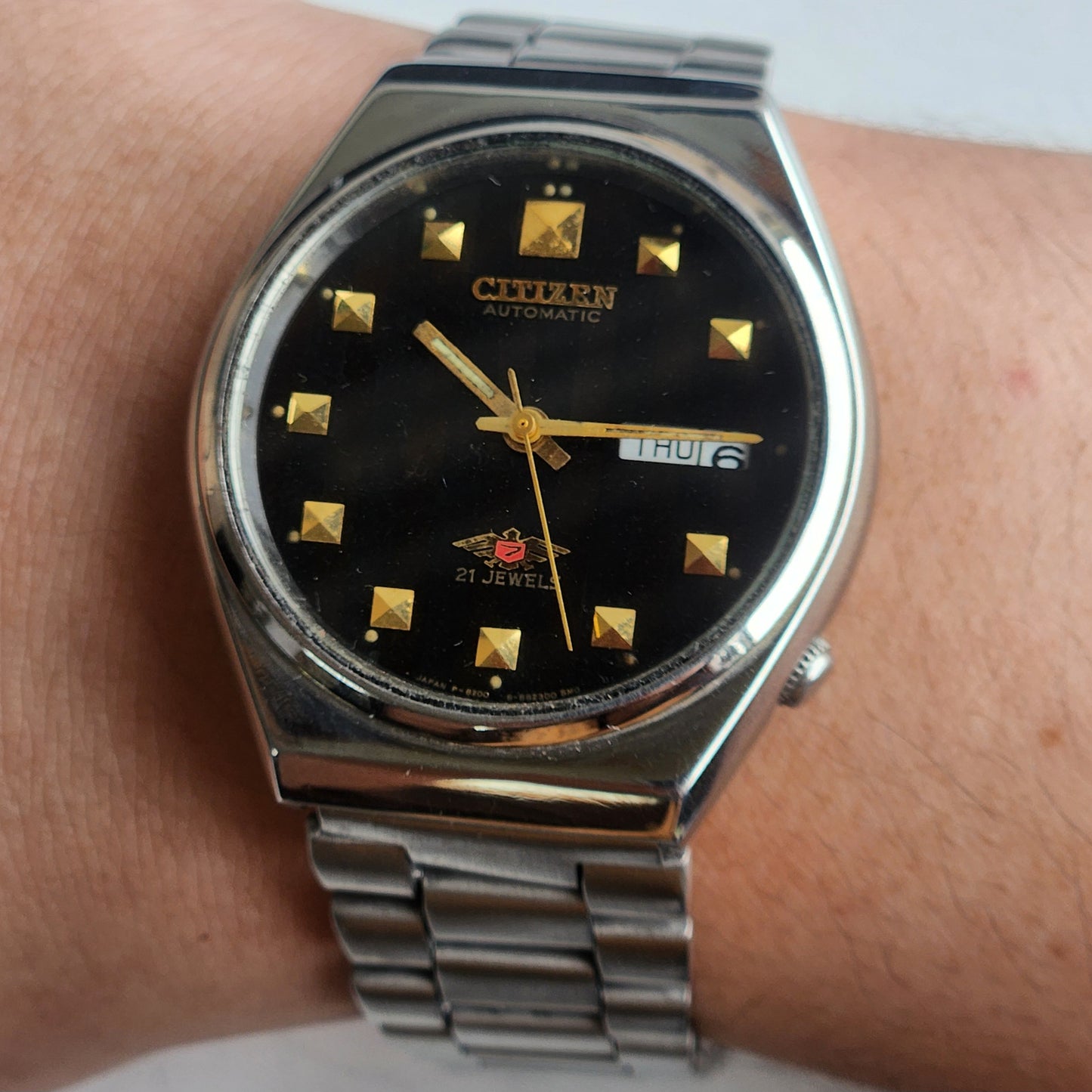 Vintage 1995 Original Citizen Automatic 8200 Black Face 21 Jewels Day-Date Japanese Men's Wrist Watch ET30