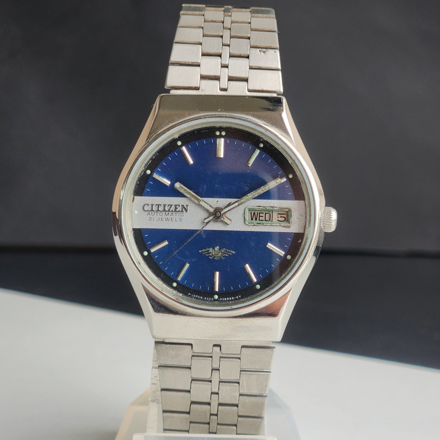 Vintage 1980 Original Citizen Automatic 8200 Blue Face 21 Jewels Day-Date Japanese Men's Wrist Watch ET31