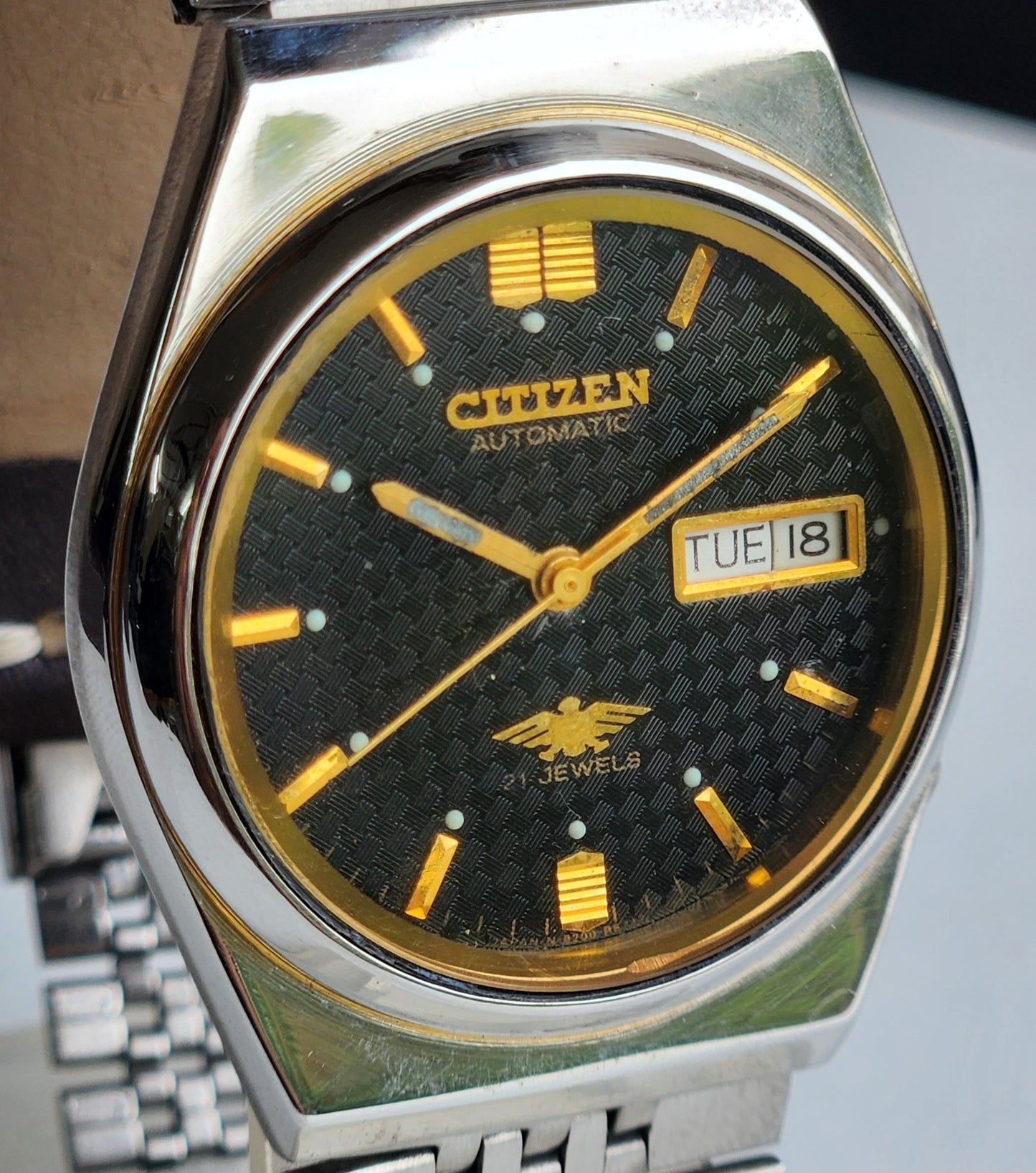 Vintage 1984 Original Citizen Automatic 8200 Black Face 21 Jewels Day-Date Japanese Men's Wrist Watch ET34