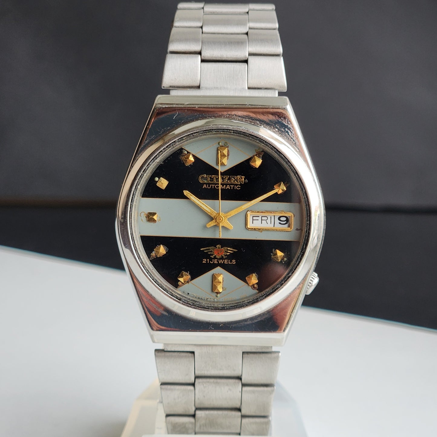 Vintage 1988 Original Citizen Automatic 8200 Black/Grey Face 21 Jewels Day-Date Japanese Men's Wrist Watch ET35