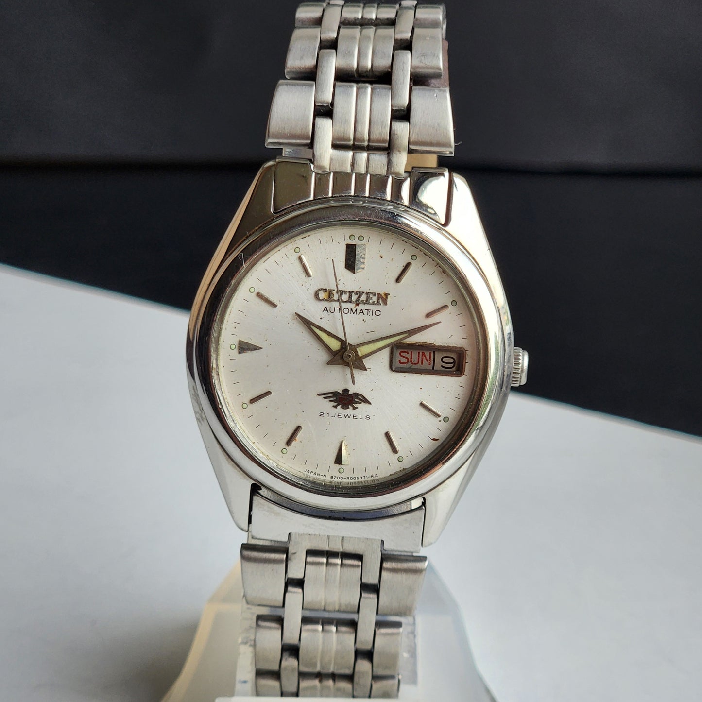 Vintage 1993 Original Citizen Automatic 8200 White Face 21 Jewels Day-Date Japanese Men's Wrist Watch ET36