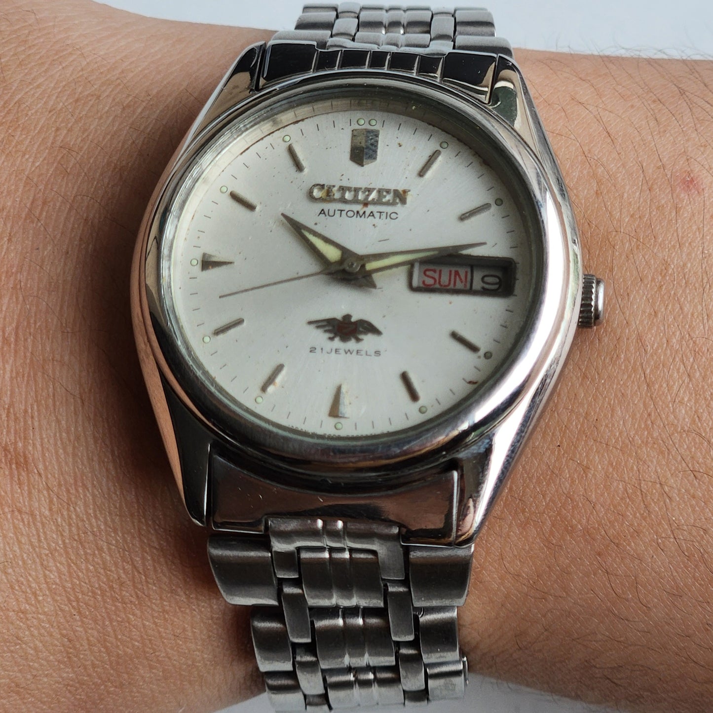 Vintage 1993 Original Citizen Automatic 8200 White Face 21 Jewels Day-Date Japanese Men's Wrist Watch ET36