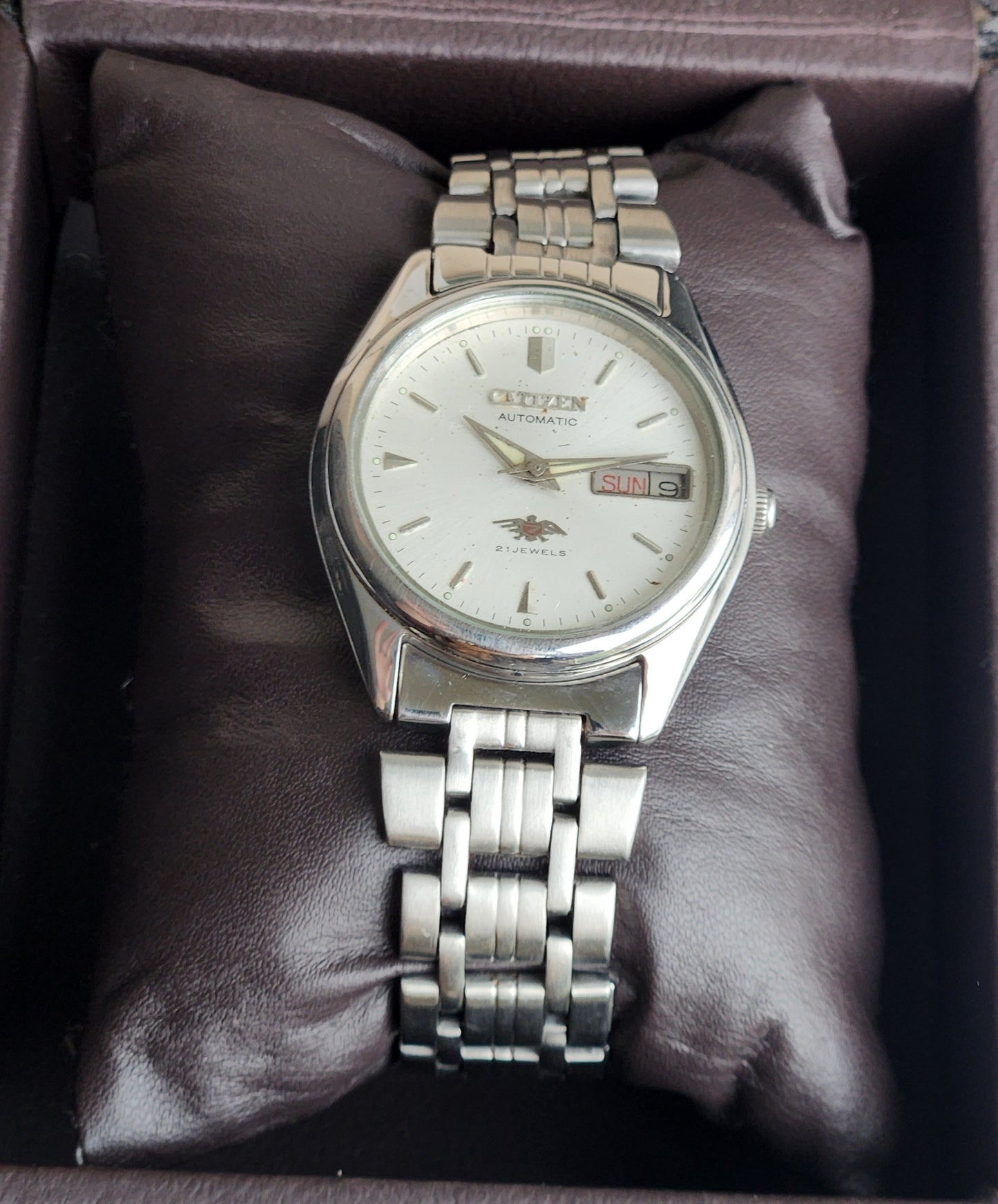 Vintage 1993 Original Citizen Automatic 8200 White Face 21 Jewels Day-Date Japanese Men's Wrist Watch ET36