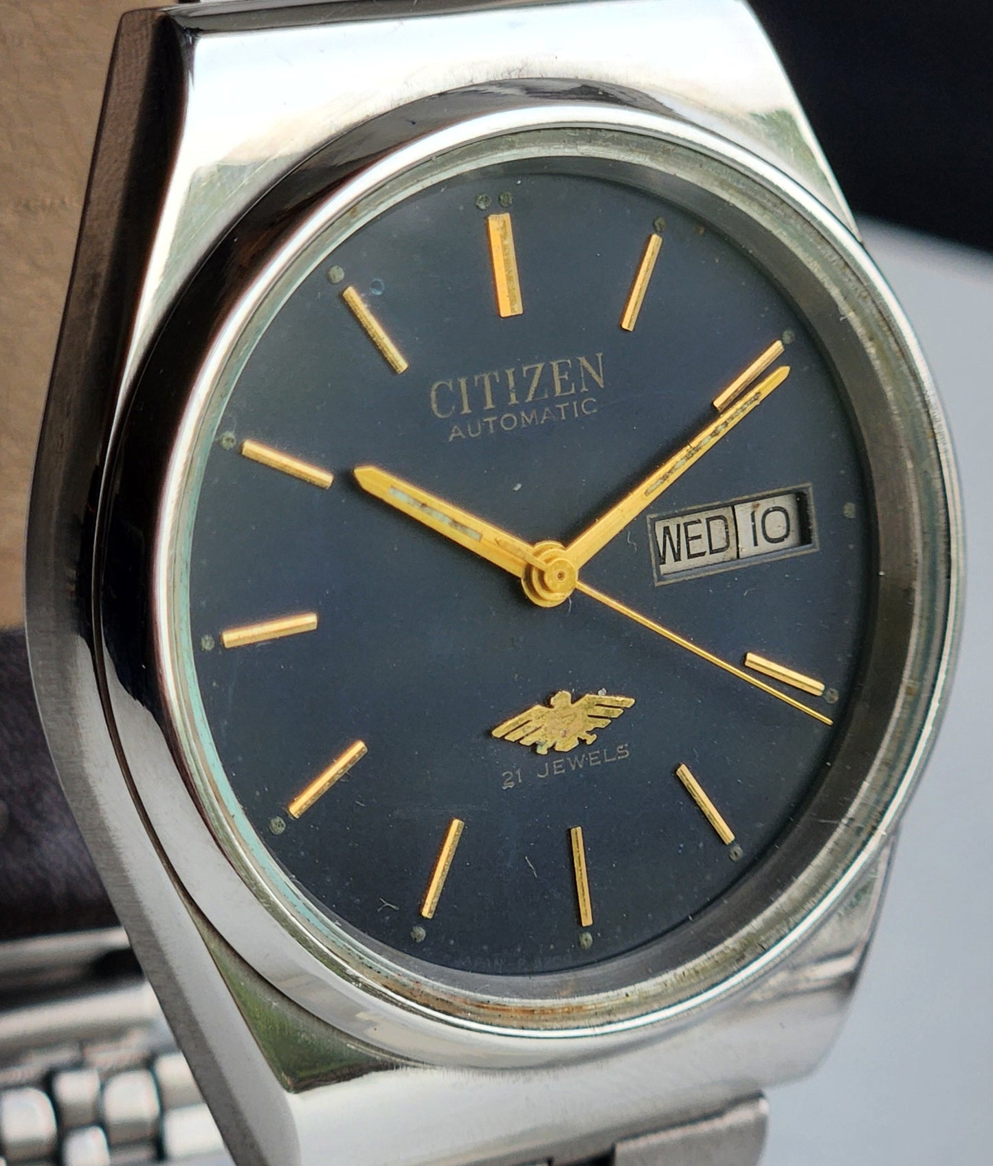 Vintage 1986 Original Citizen Automatic 8200 Black Face 21 Jewels Day-Date Japanese Men's Wrist Watch ET39