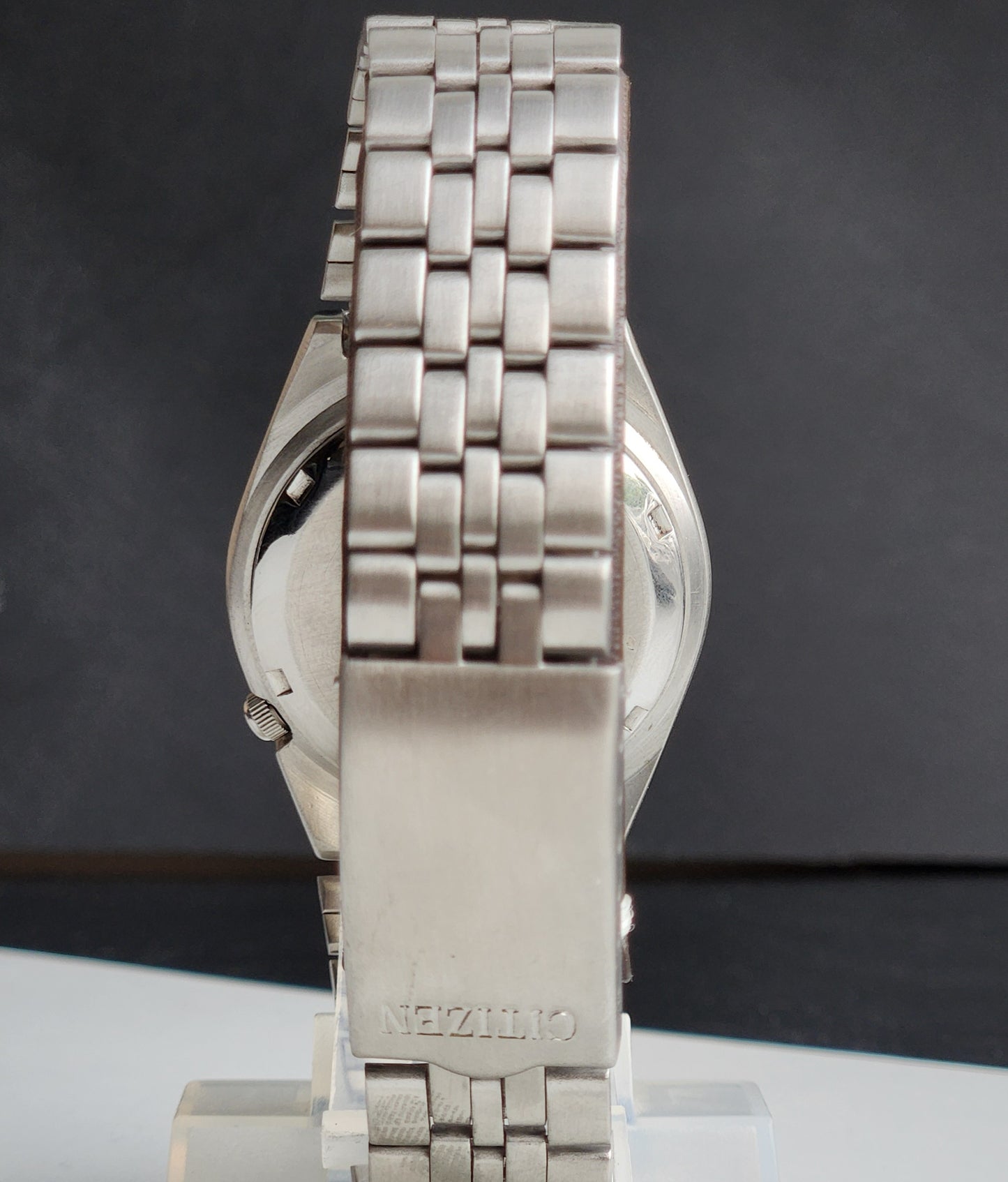 Vintage 1986 Original Citizen Automatic 8200 Black Face 21 Jewels Day-Date Japanese Men's Wrist Watch ET39