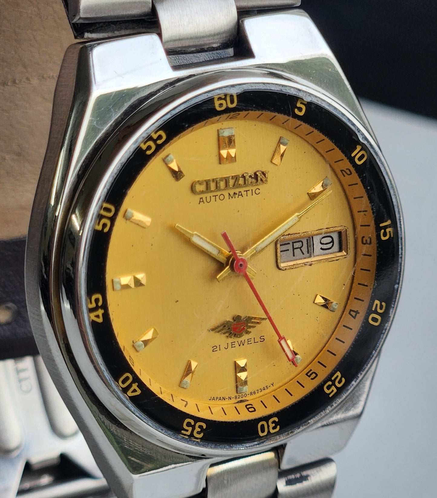 Vintage 1990 Original Citizen Automatic 8200 Golden Face 21 Jewels Day-Date Japanese Men's Wrist Watch ET40