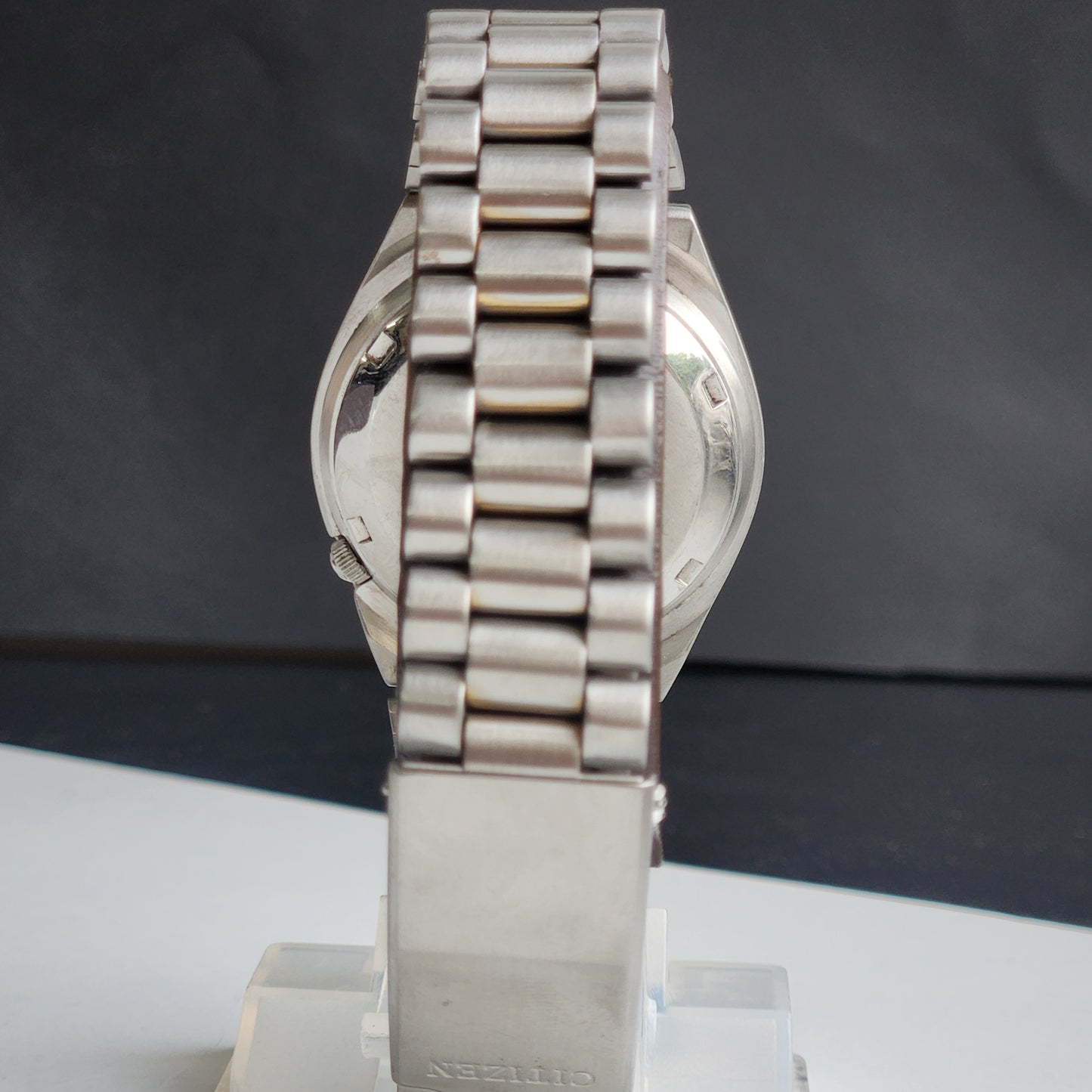 Vintage 1990 Original Citizen Automatic 8200 Golden Face 21 Jewels Day-Date Japanese Men's Wrist Watch ET40