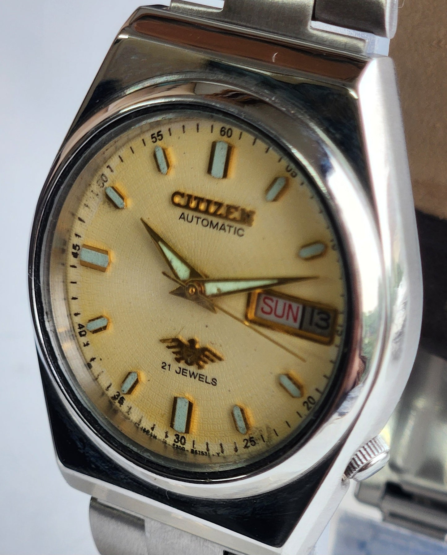 Vintage 1987 Original Citizen Automatic 8200 Yellow Face 21 Jewels Day-Date Japanese Men's Wrist Watch ET41