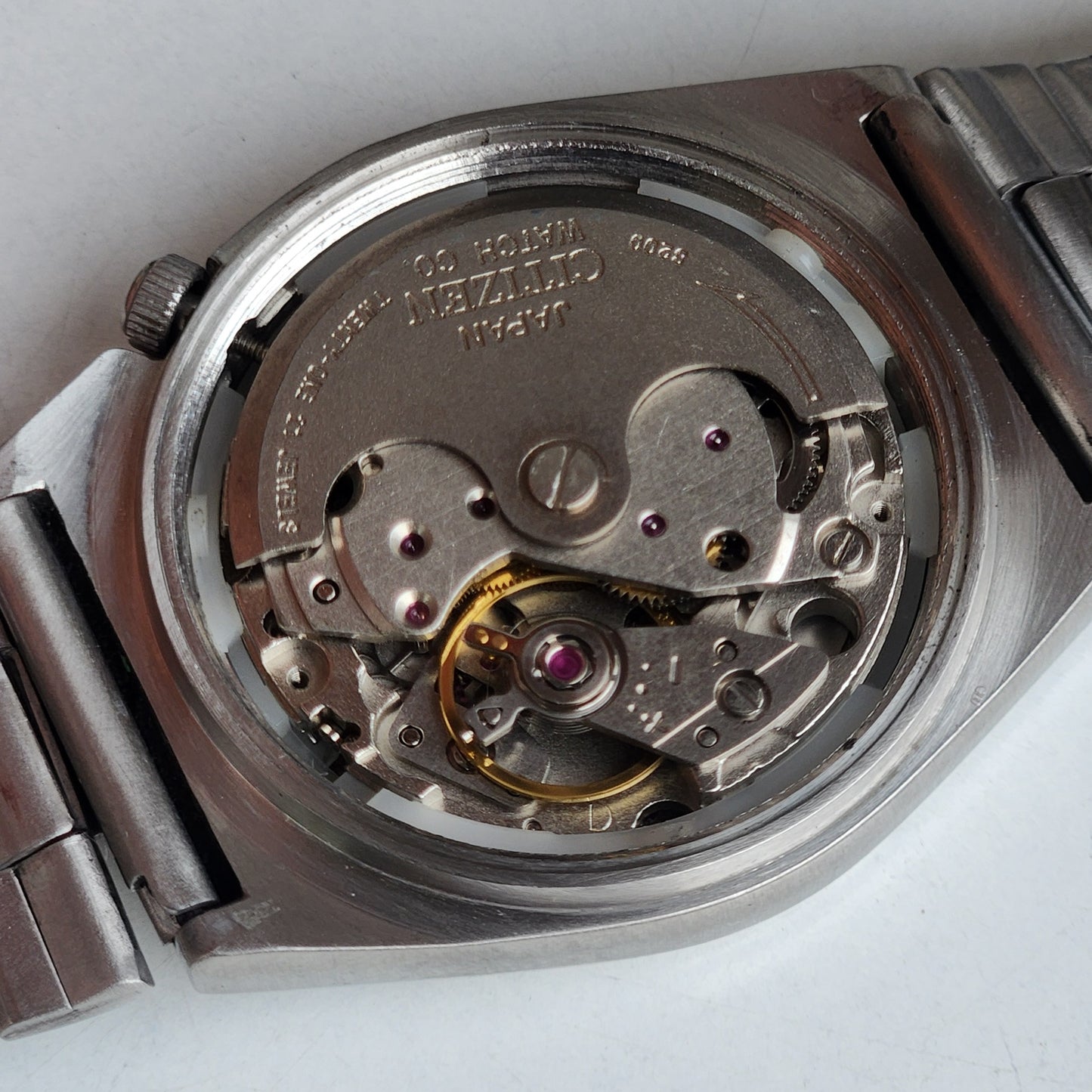 Vintage 1987 Original Citizen Automatic 8200 Yellow Face 21 Jewels Day-Date Japanese Men's Wrist Watch ET41