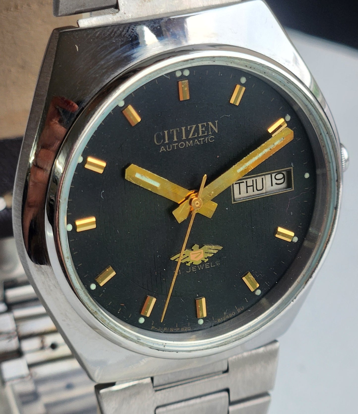 Vintage 1995 Original Citizen Automatic 8200 Balck Face 21 Jewels Day-Date Japanese Men's Wrist Watch ET42